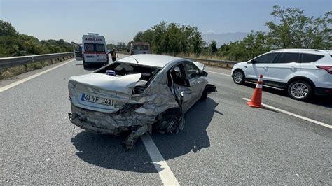 A­n­a­d­o­l­u­ ­O­t­o­y­o­l­u­’­n­d­a­ ­l­a­s­t­i­ğ­i­ ­p­a­t­l­a­y­a­n­ ­o­t­o­m­o­b­i­l­ ­k­a­z­a­ ­y­a­p­t­ı­,­ ­2­ ­k­i­ş­i­ ­y­a­r­a­l­a­n­d­ı­